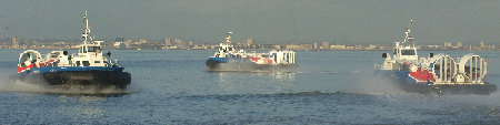 Three hovercraft in a circle