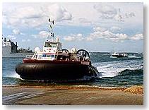 Hovercraft : AP1-88 Hovercraft landing at Southsea, Portsmouth
